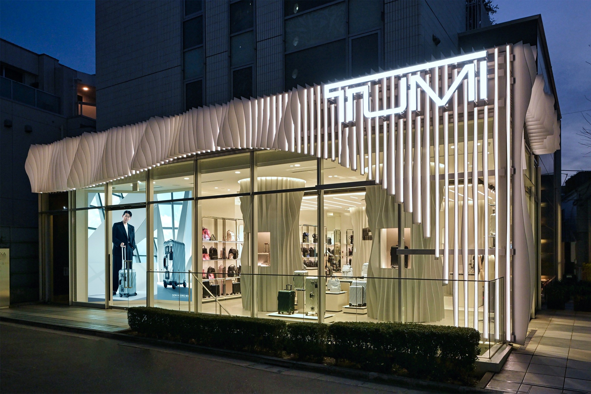 TUMI在亚太地区的首家铝覆层门店现已在东京开业