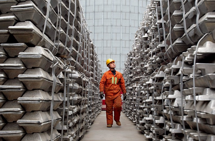 中国A00铝锭价格环比下跌570元/吨;铝粉价格小幅回落至21.4元/公斤