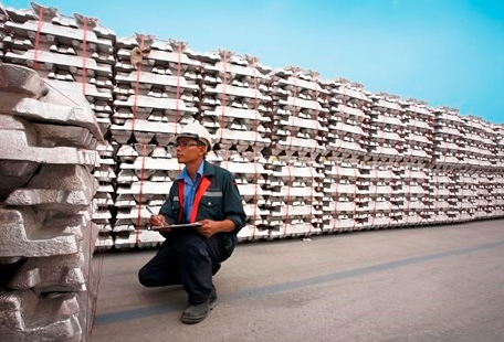 中国A00铝锭价格降至18910元/吨；低碳铝价格上涨5元/吨