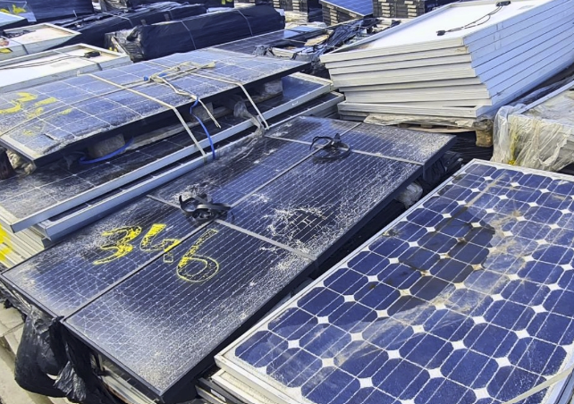 研究人员建议，报废的太阳能电池板可以作为未来的资源被回收利用