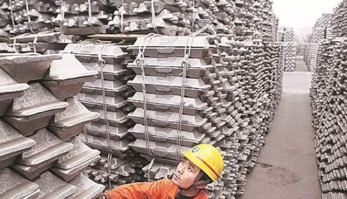 中国铝工业率先向绿色转型，迈向更清洁的明天