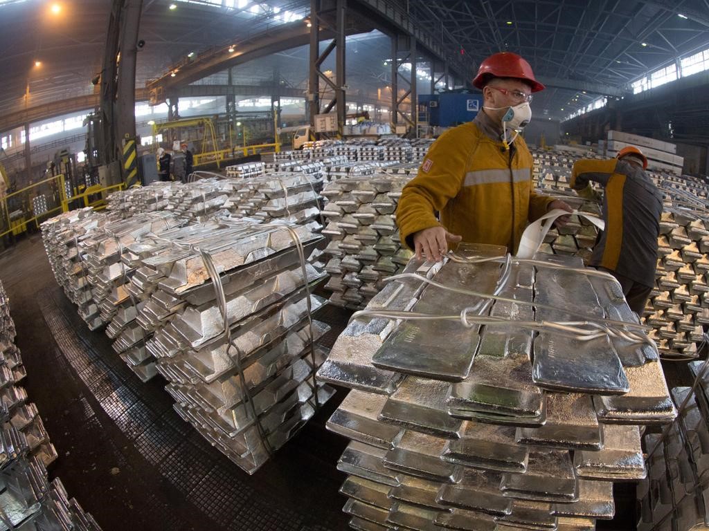 中国A00铝锭价格上涨至18770元/吨；低碳铝价格上涨14元/吨